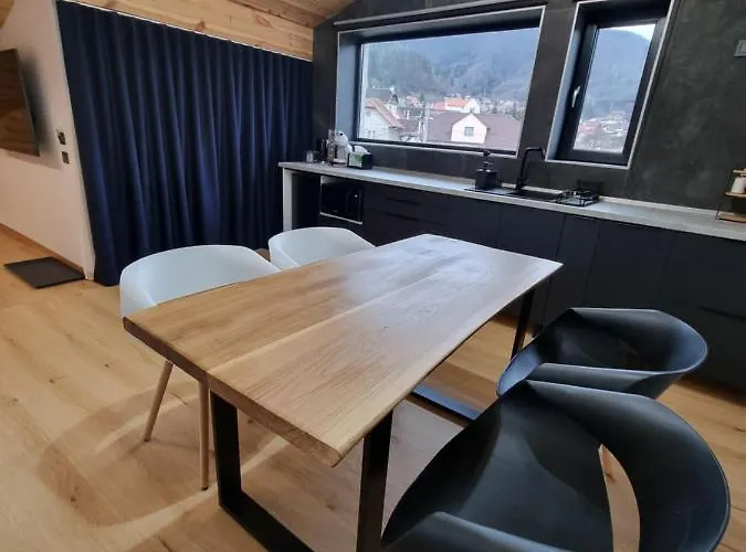 Casa Chiper - Attic With View